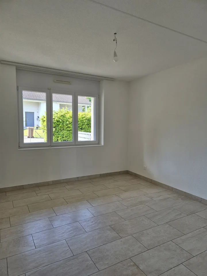 Wohnung 2,5 Zimmer ebenerdig adaptiert 65m2