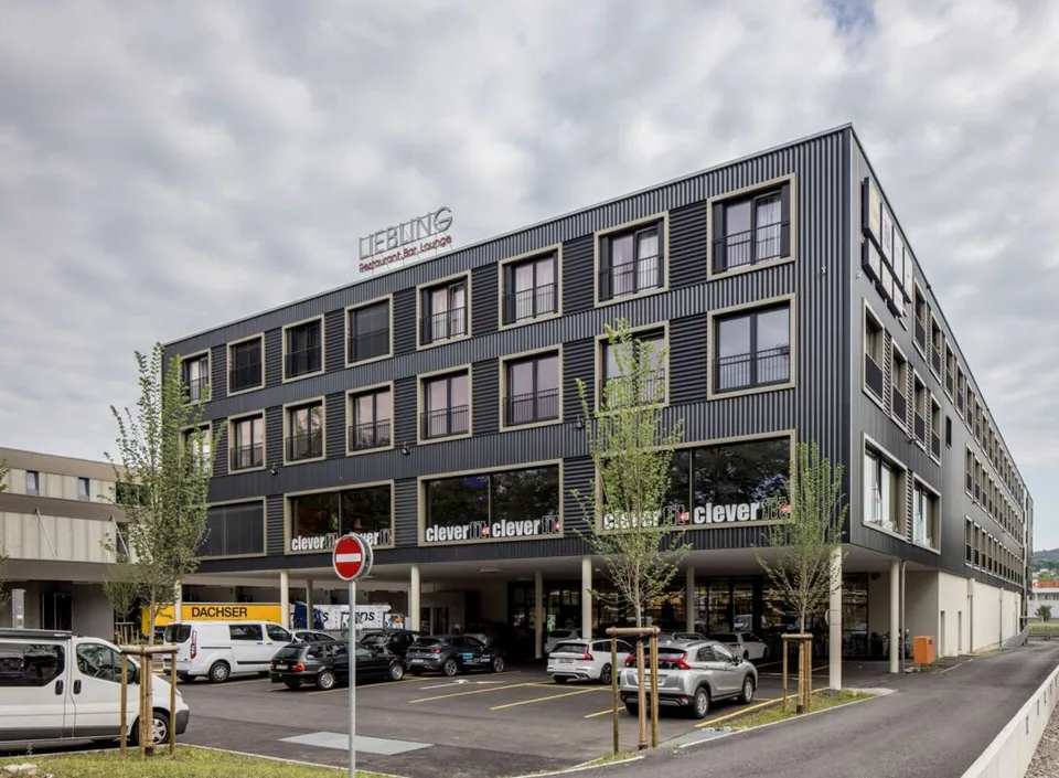 Attraktives Büro mit 107m2 in Gewerbegebäude zu vermieten