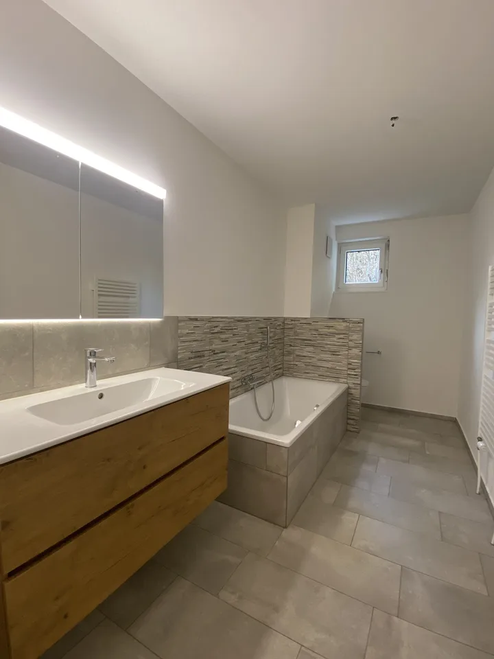 Discover this beautiful 3.5-room apartment in the heart of the popular district 7