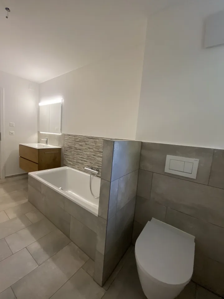 Discover this beautiful 3.5-room apartment in the heart of the popular district 7
