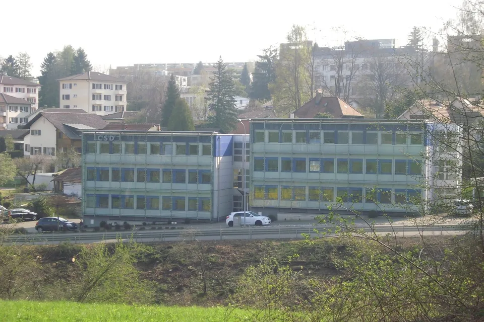 Bureaux de 124 à 637 m2 à Granges-Paccot/Fribourg - loyer dès CHF 200.-/m2/annuel