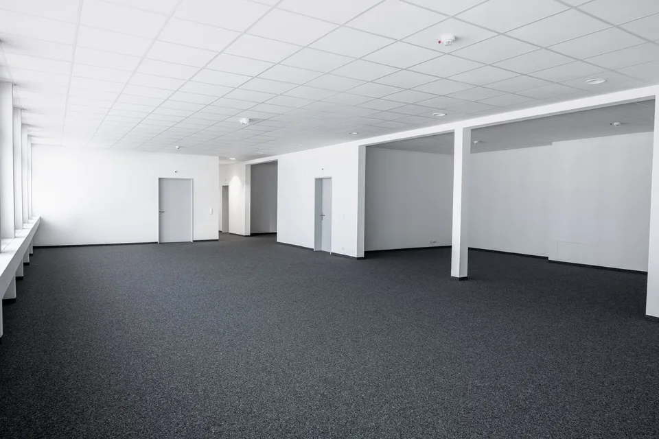 attraktive, moderne Büroräumlichkeiten in Hinwil zu vermieten – Foto 7 von 13