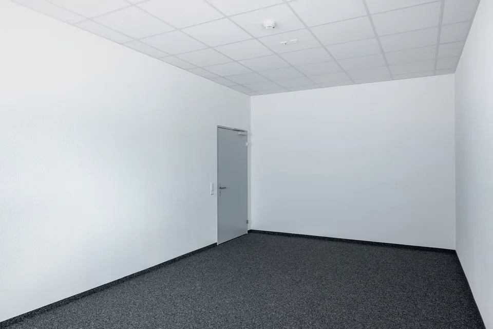 attraktive, moderne Büroräumlichkeiten in Hinwil zu vermieten – Foto 9 von 13
