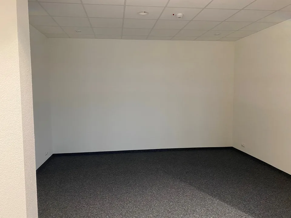 attraktive, moderne Büroräumlichkeiten in Hinwil zu vermieten – Foto 13 von 13