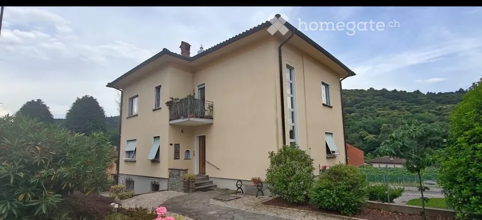 Affittasi appartamento 3.5 Pedrinate