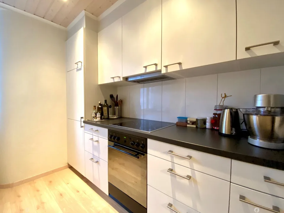 TOP helle 3-Zimmerwohnung mit Balkon ganz Zentral