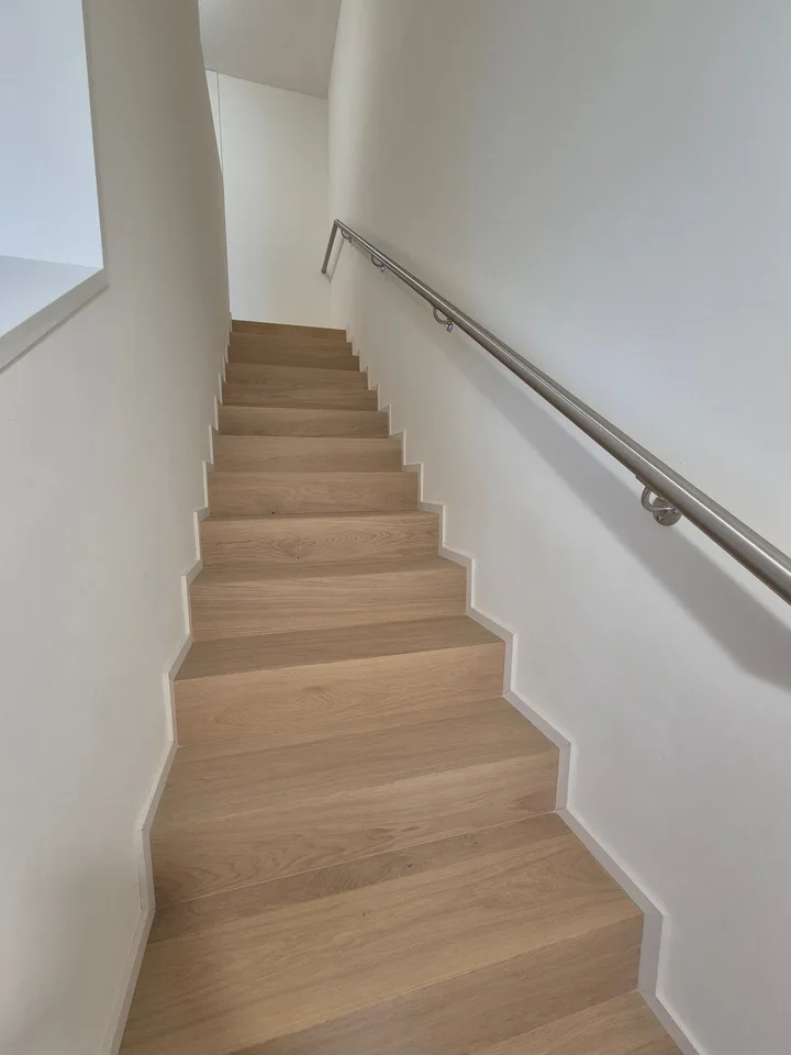 Modernes Haus mit Pool in Caslano - Verfügbar sofort – Foto 10 von 14