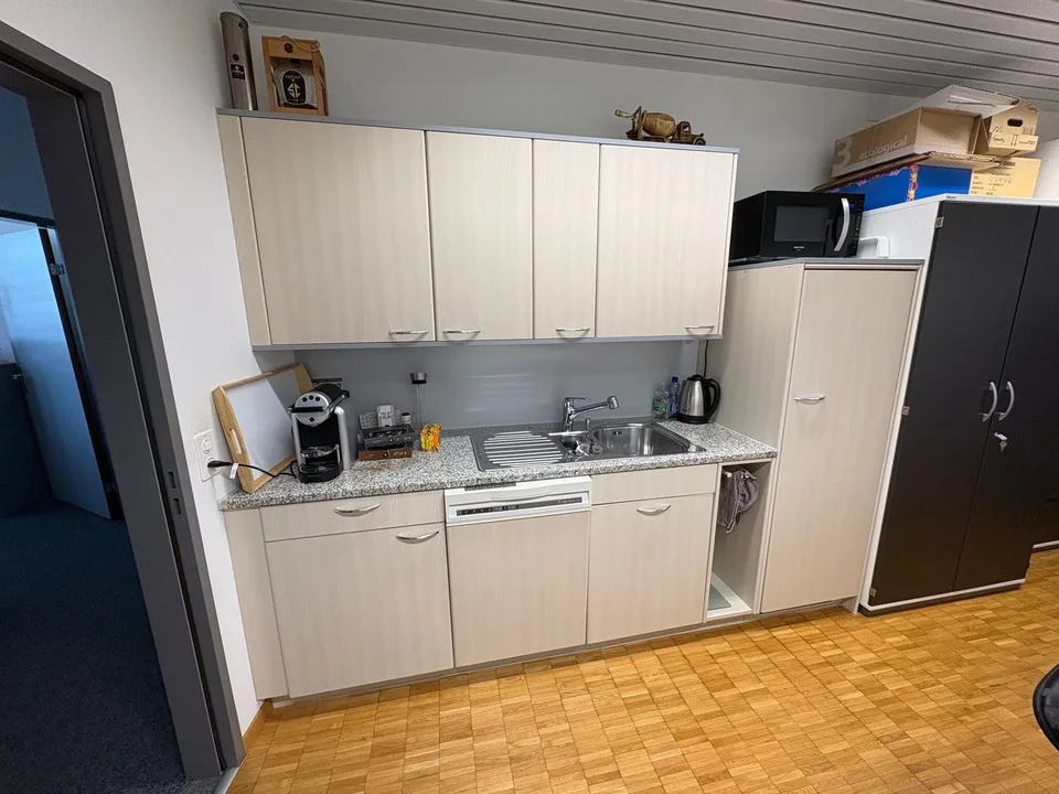 Moderne Büroräume - attraktiver Mietzins - Flexible Raumgrössen – Foto 9 von 10