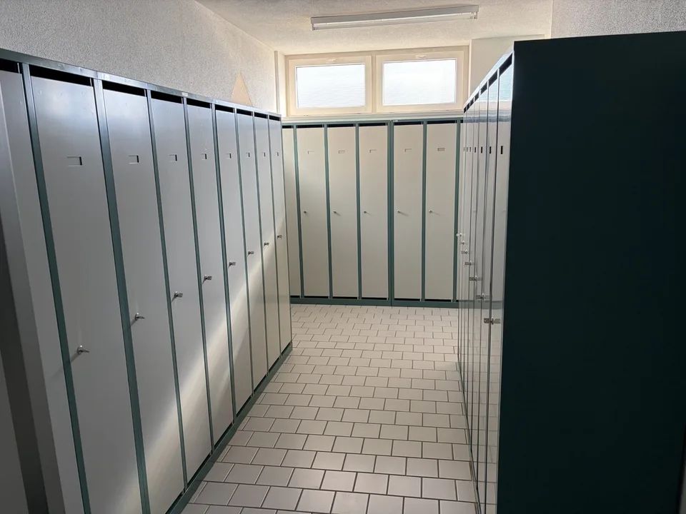 Propriété commerciale polyvalente directement à la gare de Wohlen