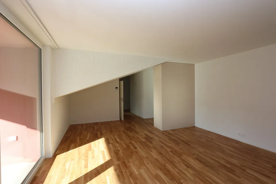 Helle 3.5-Zimmer-Dachgeschosswohnung (94 m²)