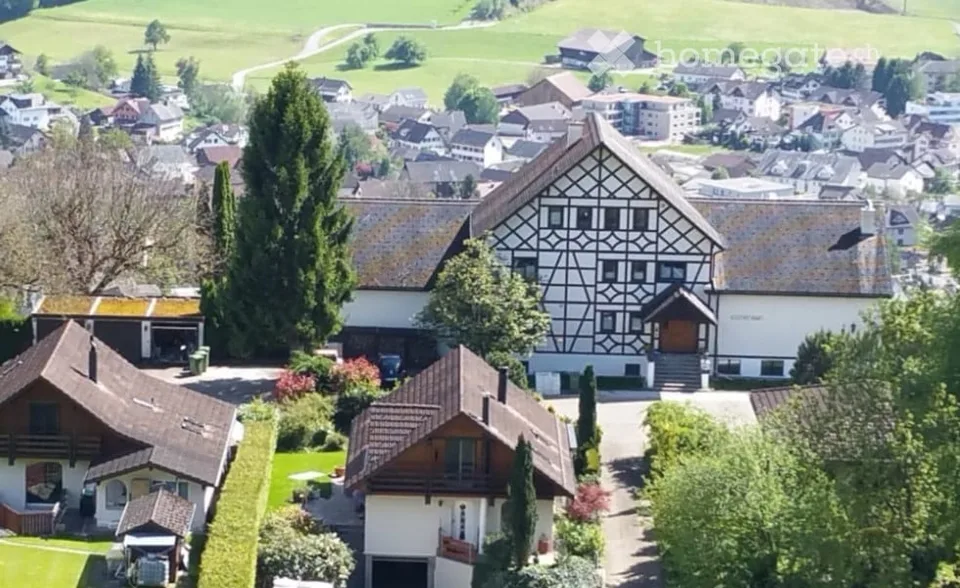 Single house in Eschenbach SG + self contained 2 bed 2 bath apartment