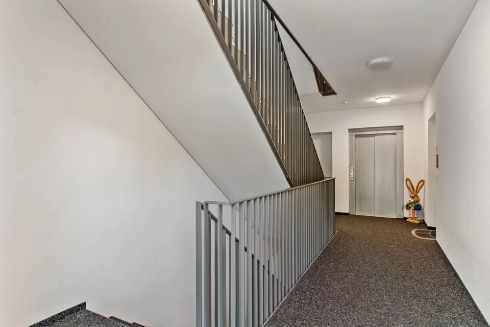Eleganza senza tempo incontra comfort abitativo - appartamento 3,5 locali a Meinisberg – foto 12 di 13