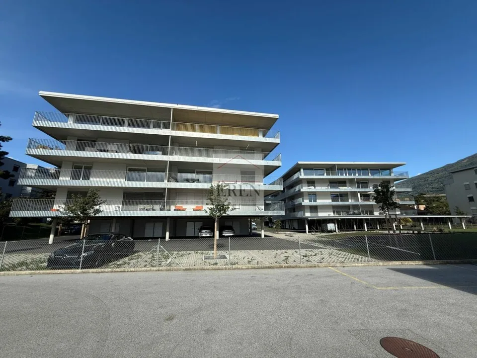 Magnifico attico di 4,5 locali con grande terrazza panoramica a Conthey, luminoso e moderno – foto 16 di 25