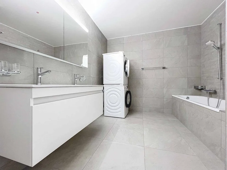 Appartamento moderno di 3,5 locali – foto 8 di 10