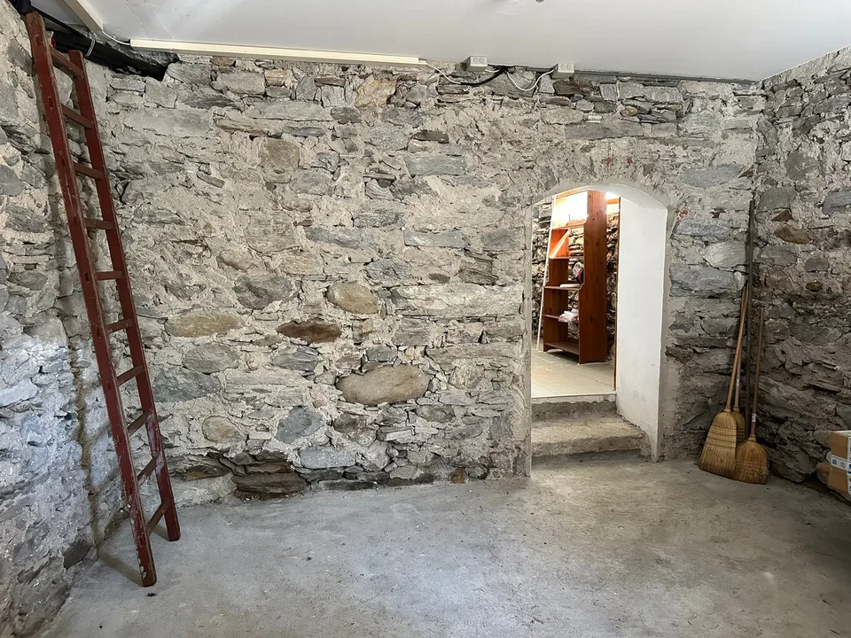 Maison bifamiliale, excellente position – photo 12 sur 12