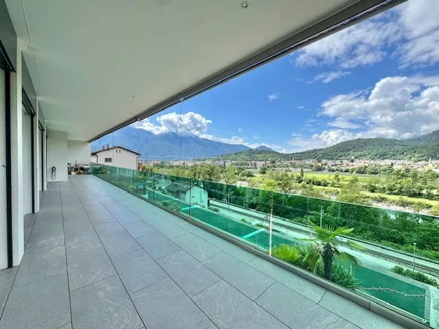 For sale in Solduno - Fantastic 4-room attic with breathtaking view