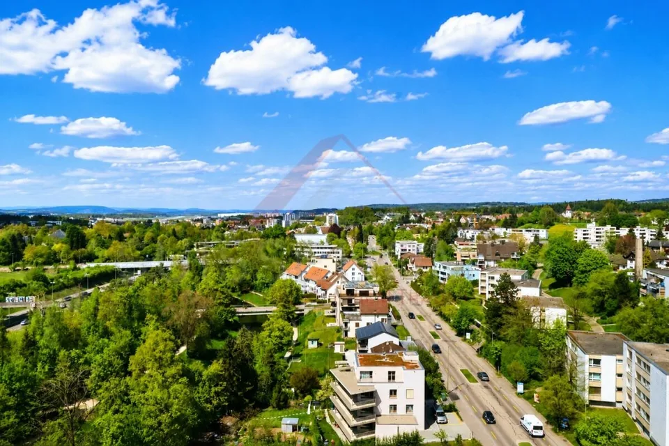 Chance d'investissement rare avec revenus continus à Opfikon