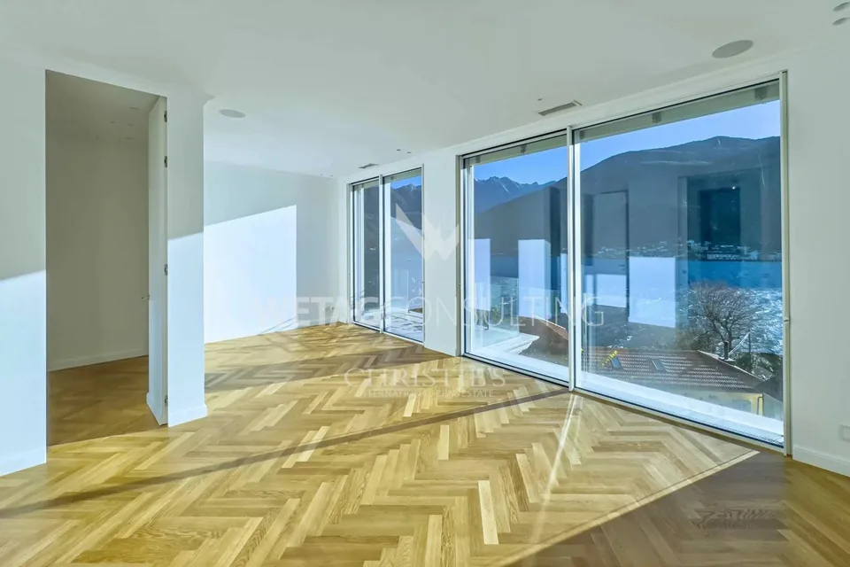 Lugano-Vico Morcote: Moderne Villa mit spektakulärem Blick auf den Luganersee  zu verkaufen
