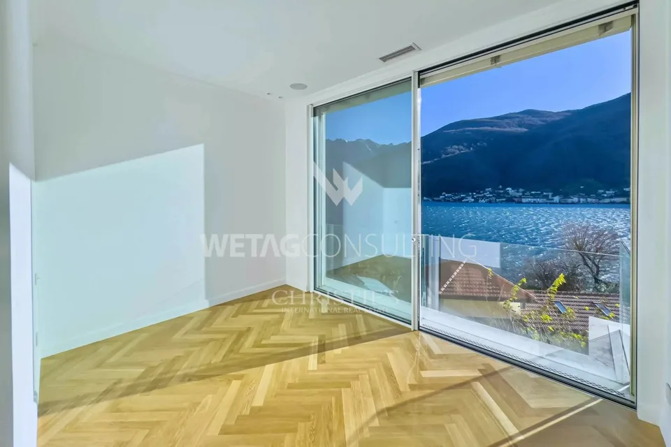 Lugano-Vico Morcote: Moderne Villa mit spektakulärem Blick auf den Luganersee zu verkaufen – Foto 8 von 10