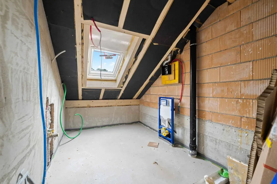 Moderne, neuve und außergewöhnliche Villa mit zwei unabhängigen Apartments – Foto 8 von 13