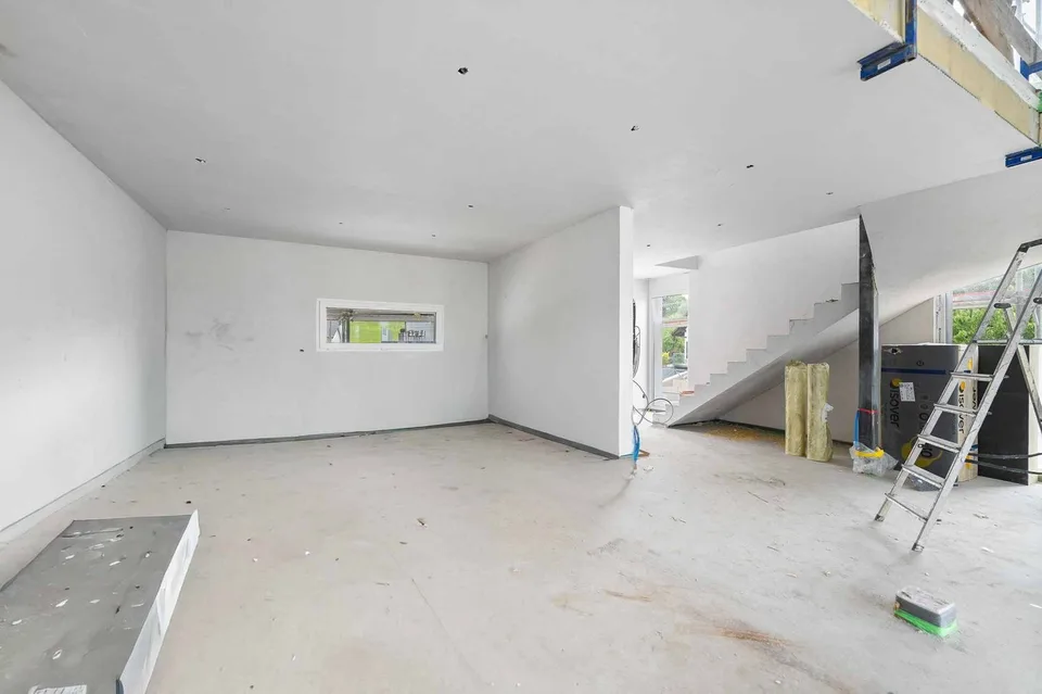 Moderne, neuve und außergewöhnliche Villa mit zwei unabhängigen Apartments – Foto 13 von 13