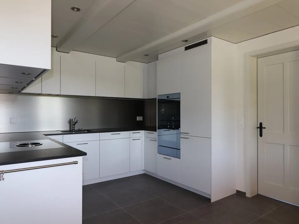 Casa familiare affascinante/casa colonica a Grossaffoltern con 6 unità residenziali – foto 11 di 20