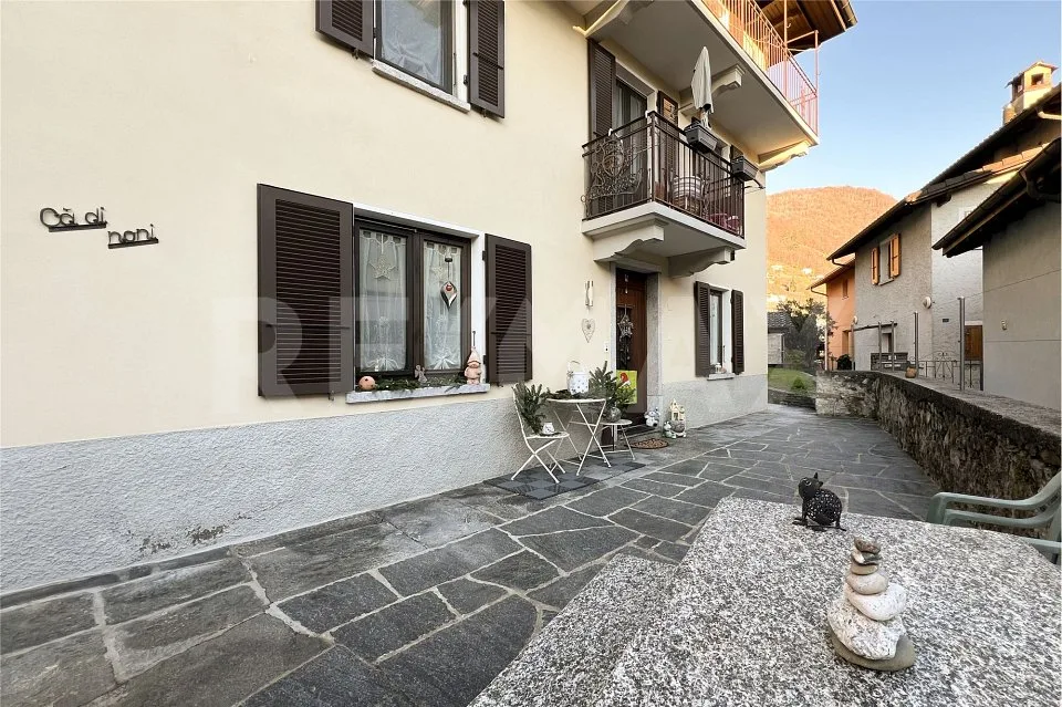 Casa plurifamiliare