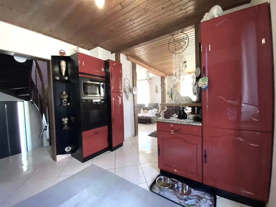 TRES GROSSE BAISSE DU PRIX DE VENTE - Plaisante maison familiale de 5,5 pièces totalement rénovée – photo 20 sur 30