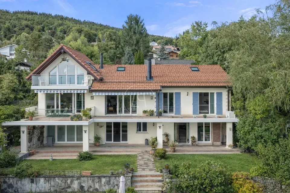 Proprietà affascinante con vista eccezionale ad Arzier le Muids