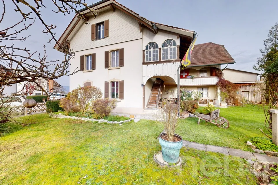 Charmantes Zweifamilienhaus mit Potenzial in Kappelen – Foto 14 von 19