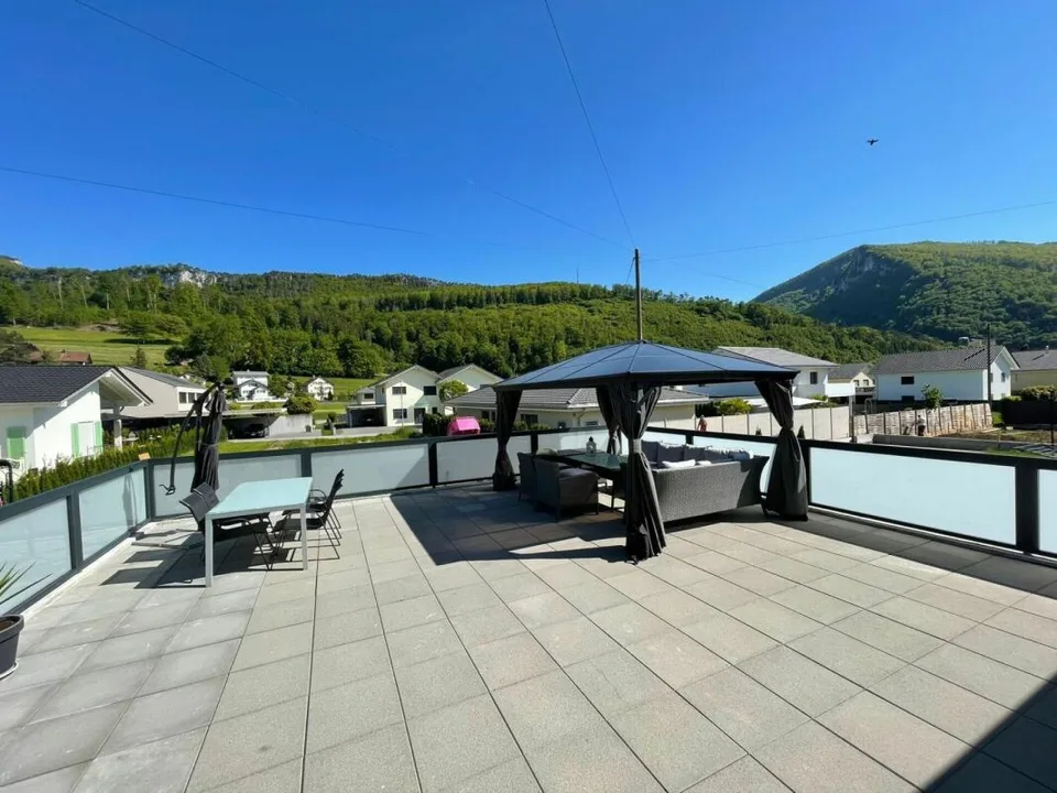 WOHNEN UND WOHLFÜHLEN - MODERNISIERTES EINFAMILIENHAUS MIT CHARME