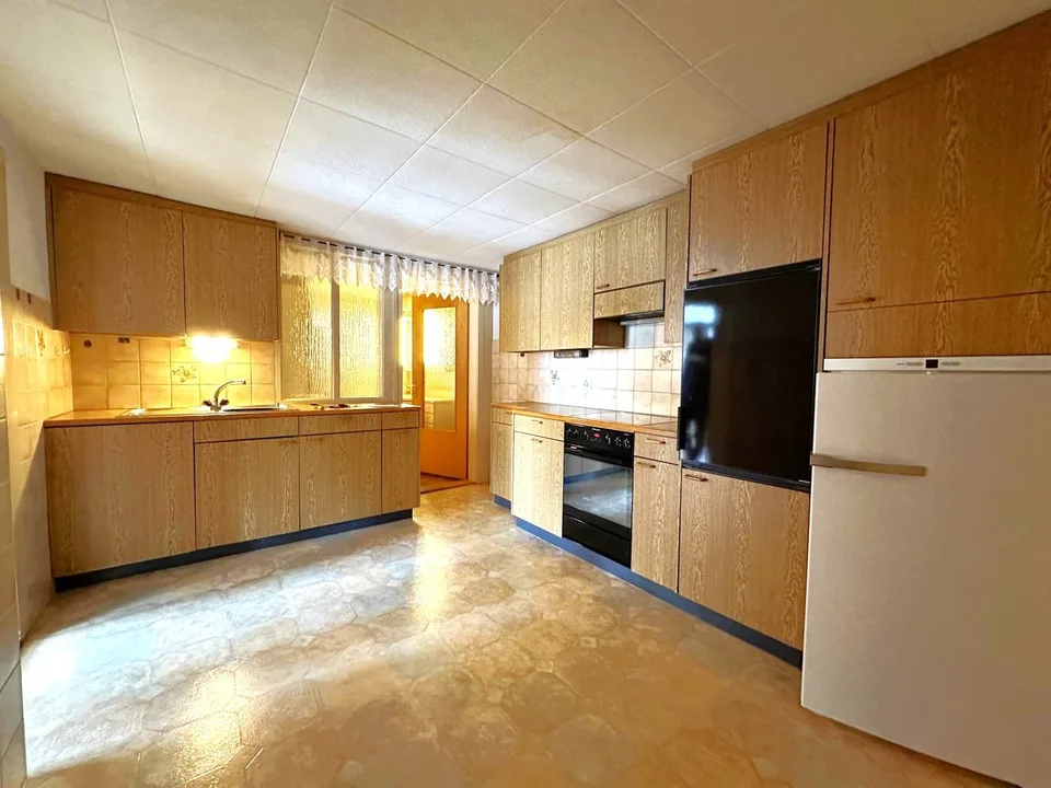 Attraktives Mehrfamilienhaus mit 6 Wohnungen in ruhiger Wohnlage– ideale Kapitalanlage – Foto 11 von 27