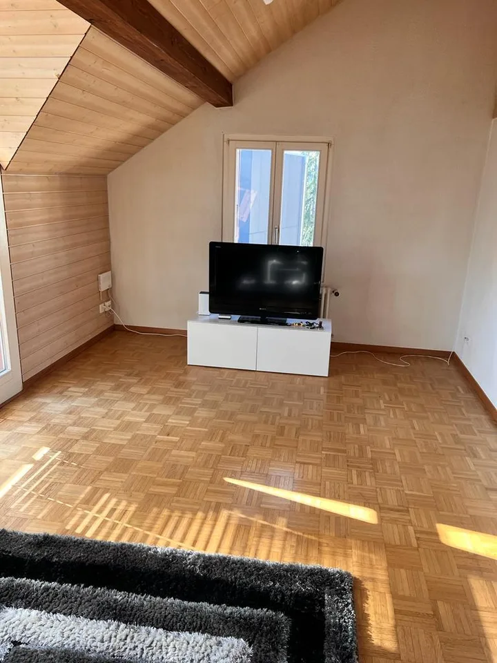 Attraktives Mehrfamilienhaus mit 6 Wohnungen in ruhiger Wohnlage– ideale Kapitalanlage – Foto 25 von 27