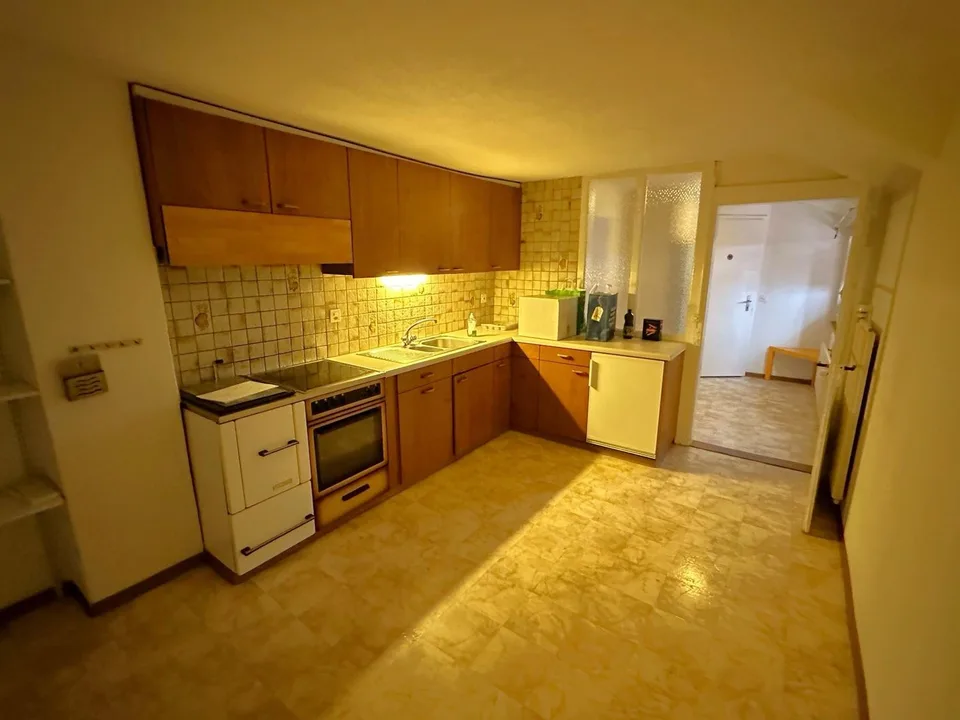 Attraktives Mehrfamilienhaus mit 6 Wohnungen in ruhiger Wohnlage– ideale Kapitalanlage – Foto 10 von 27