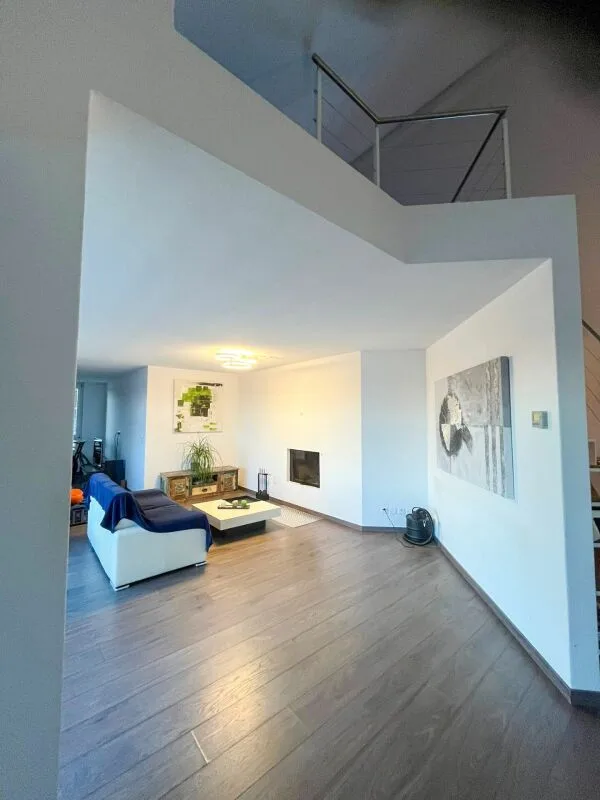Modernes Wohnen mit Galerie und Wellness-Extras in Kriegstetten – Foto 9 von 11