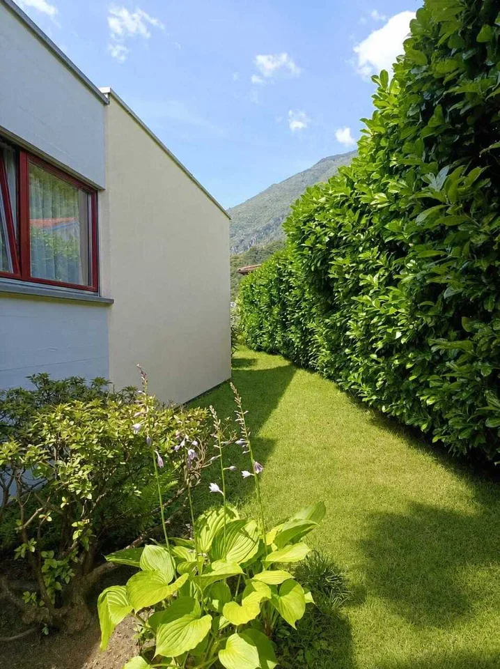 BELLINZONA/GALBISIO - Villa unifamiliare con grande giardino