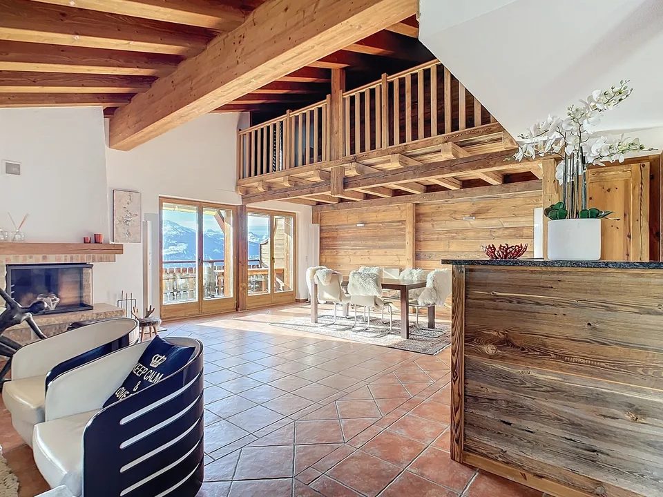 Magnifico attico duplex a Crans-Montana - Vista impareggiabile
