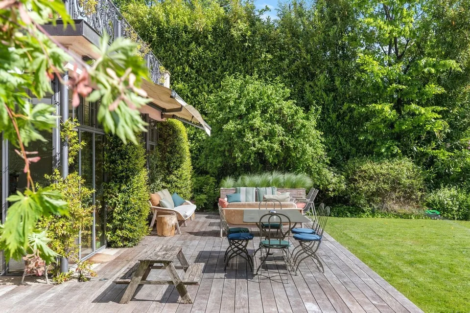 Prächtige toskanische Villa mit 14 Zimmern in Versoix