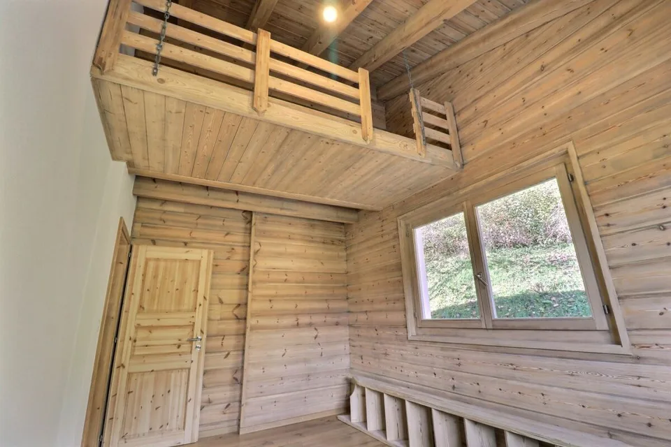 Chalet totalement rénové avec joli jardin arborisé – photo 14 sur 30