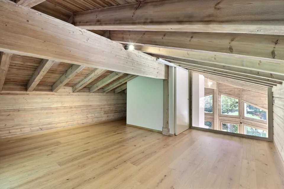 Chalet totalement rénové avec joli jardin arborisé – photo 22 sur 30