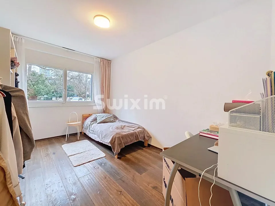 Schönes 5-Zimmer-Reihenhaus im Minergie-Gebäude Vieusseux