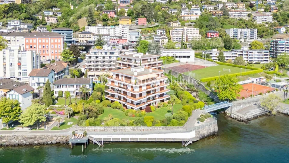 BRISSAGO - Appartamento al pianterreno con accesso privato al lago – foto 9 di 9