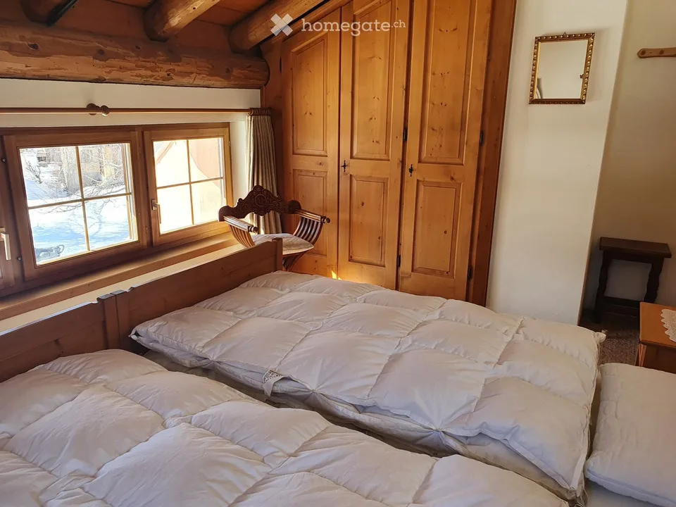 La Punt Chamues-ch - duplex de luxe en style engadinois