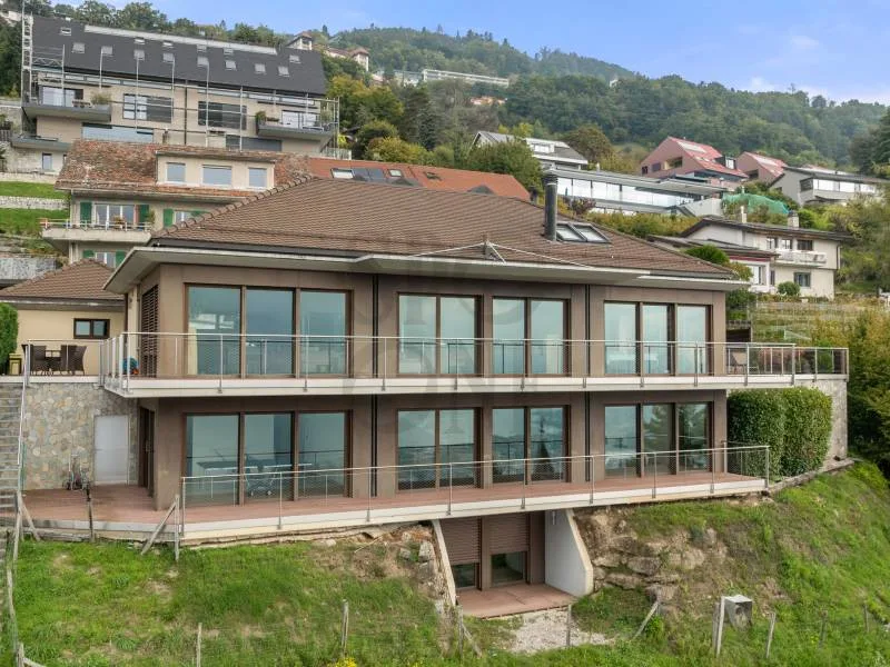 En exclusivité: villa d'architecte avec panorama à couper le souffle