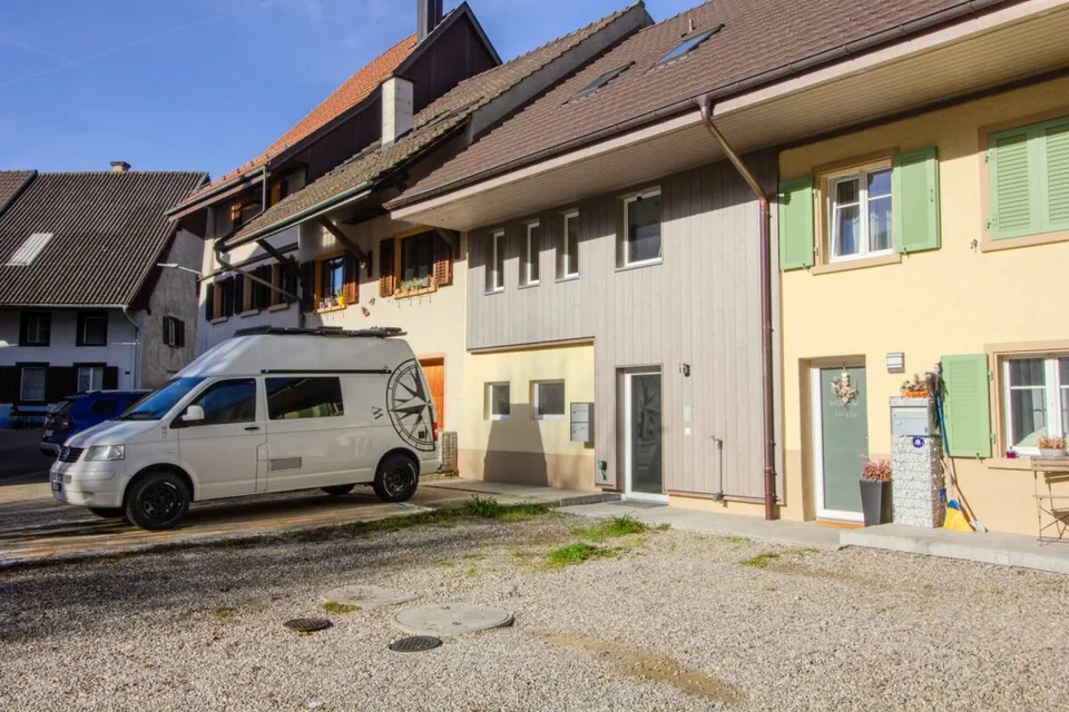 Frisch sanierte 4.5-Zimmer-Gartenwohnung