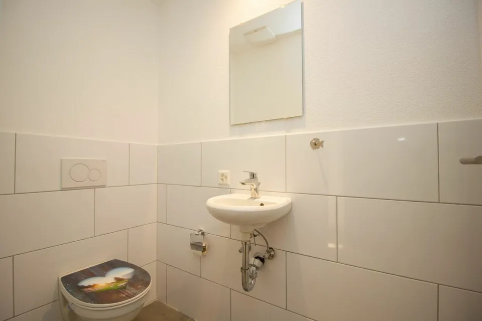 Freshly renovated 4.5-room garden apartment – photo 14 of 17