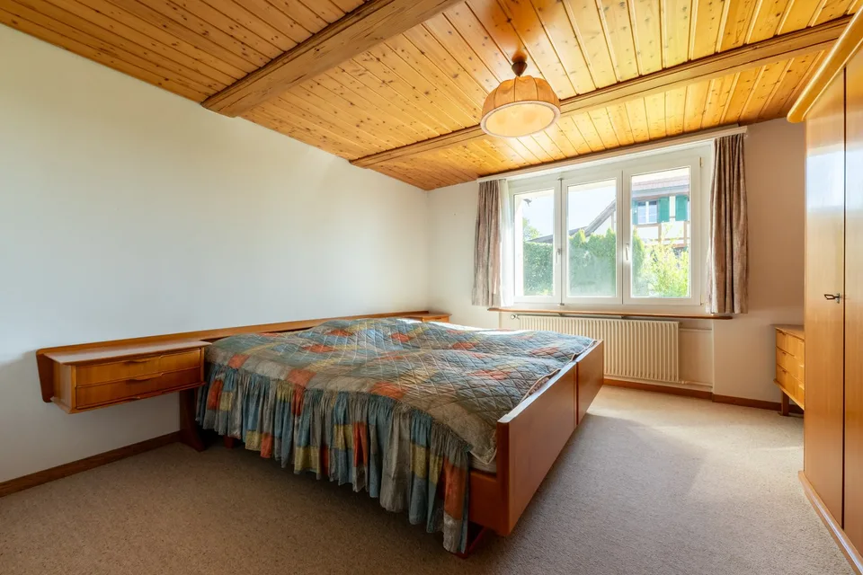 Maison unifamiliale spacieuse avec réserve de terrain constructible – photo 8 sur 13