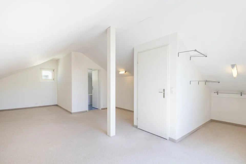 Casa unifamiliare indipendente in posizione centrale a Wettingen – foto 11 di 11