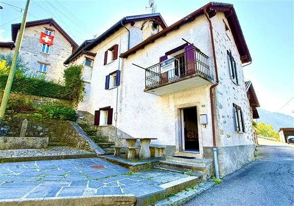 Centovalli-Palagnedra-Crupp: Casa a schiera 4 locali