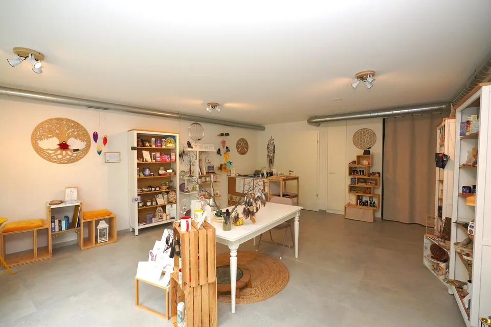 LOCAL COMMERCIAL À VENDRE À SIERRE